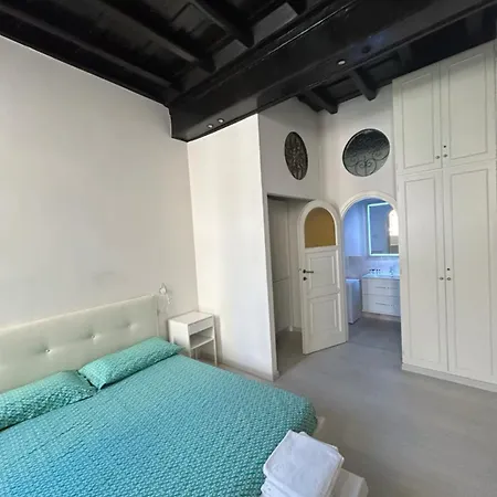 Luxury Trevi Apartment *