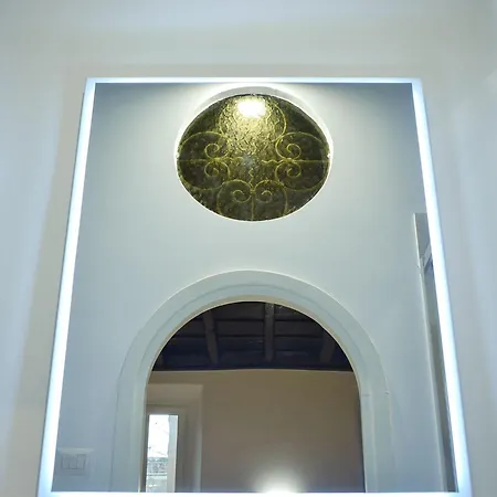 Luxury Trevi Apartment Rome